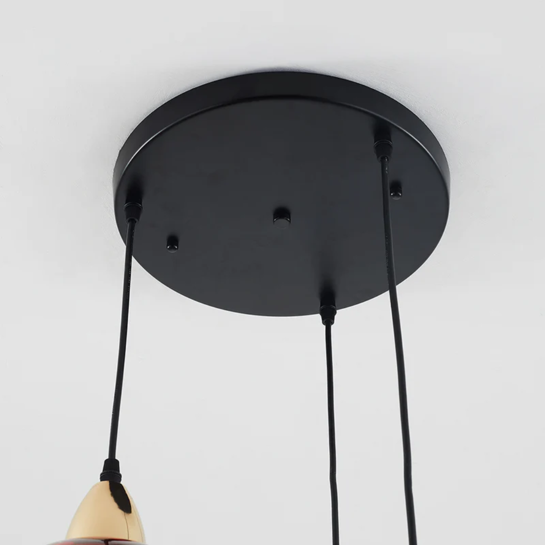 Cluster Pendelleuchte 3-flammig, LED. Elegante Hängelampe aus Glas für Schlafzimmer.