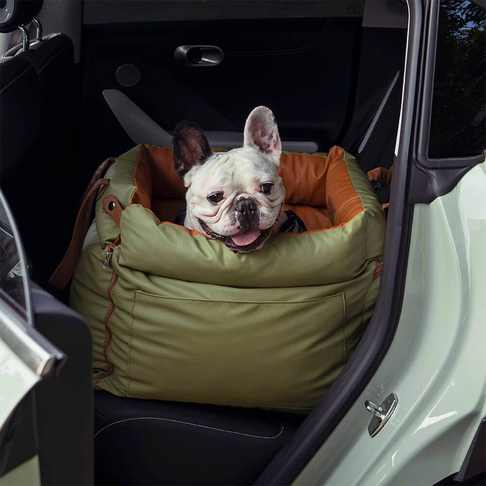Sicherheitsautositz für Hunde mit integriertem Gurt, für maximale Geborgenheit.