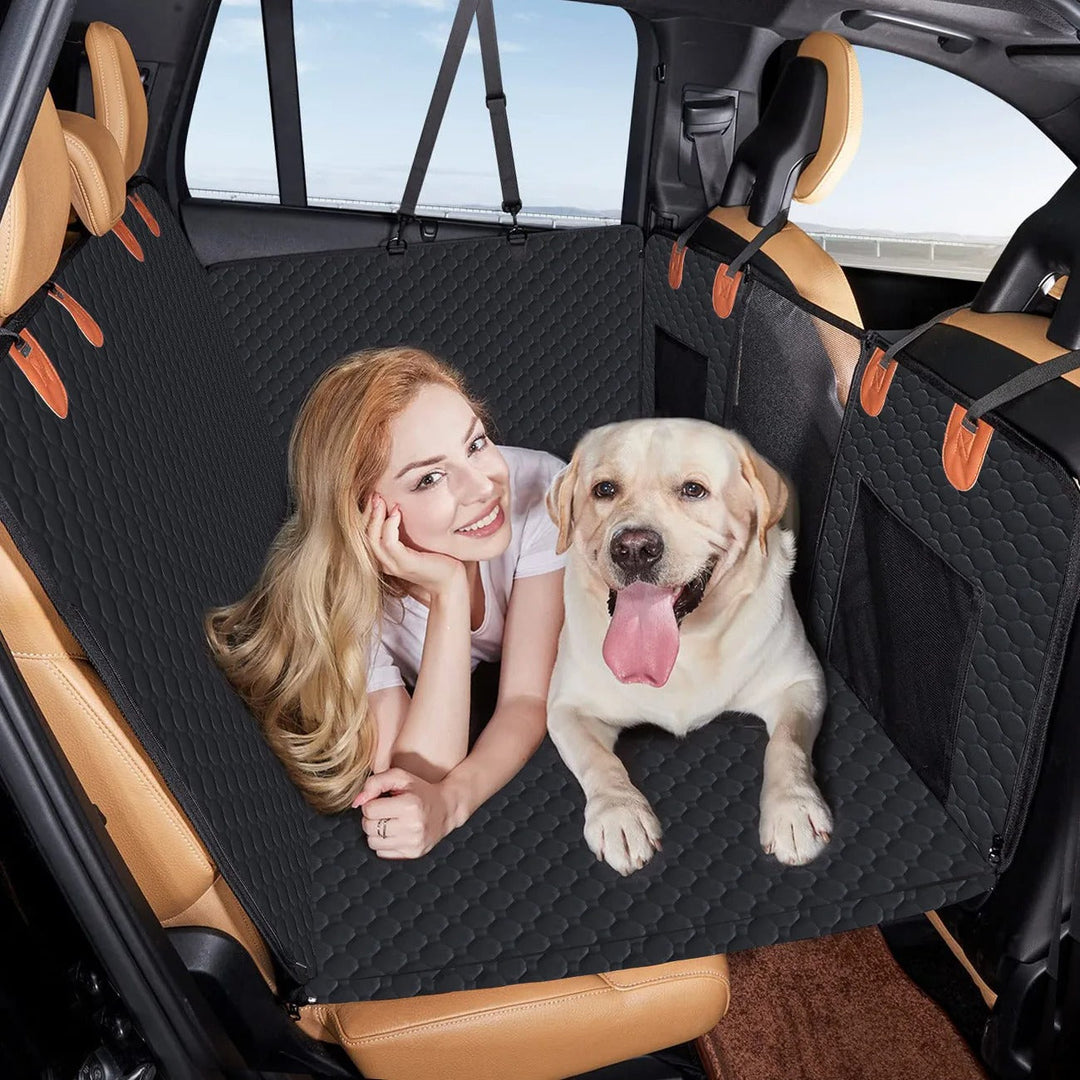 Hundeautositz-Erweiterung für Rückbank; bietet Komfort & Sicherheit für Hunde im Auto.