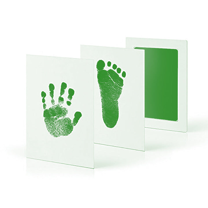 Baby Handabdruck-Set, um besondere Momente des Neugeborenen festzuhalten; ideales personalisiertes Geschenk.