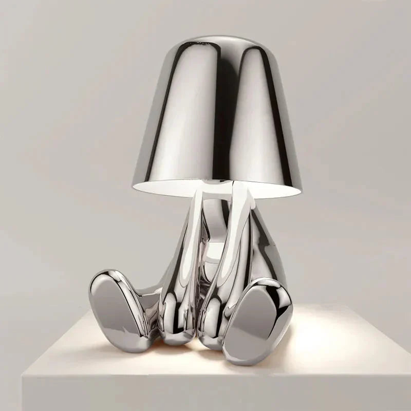 Beleuchten Sie Ihr Zuhause mit dieser dimmbaren LED Tischlampe. Schafft einzigartiges Ambiente.