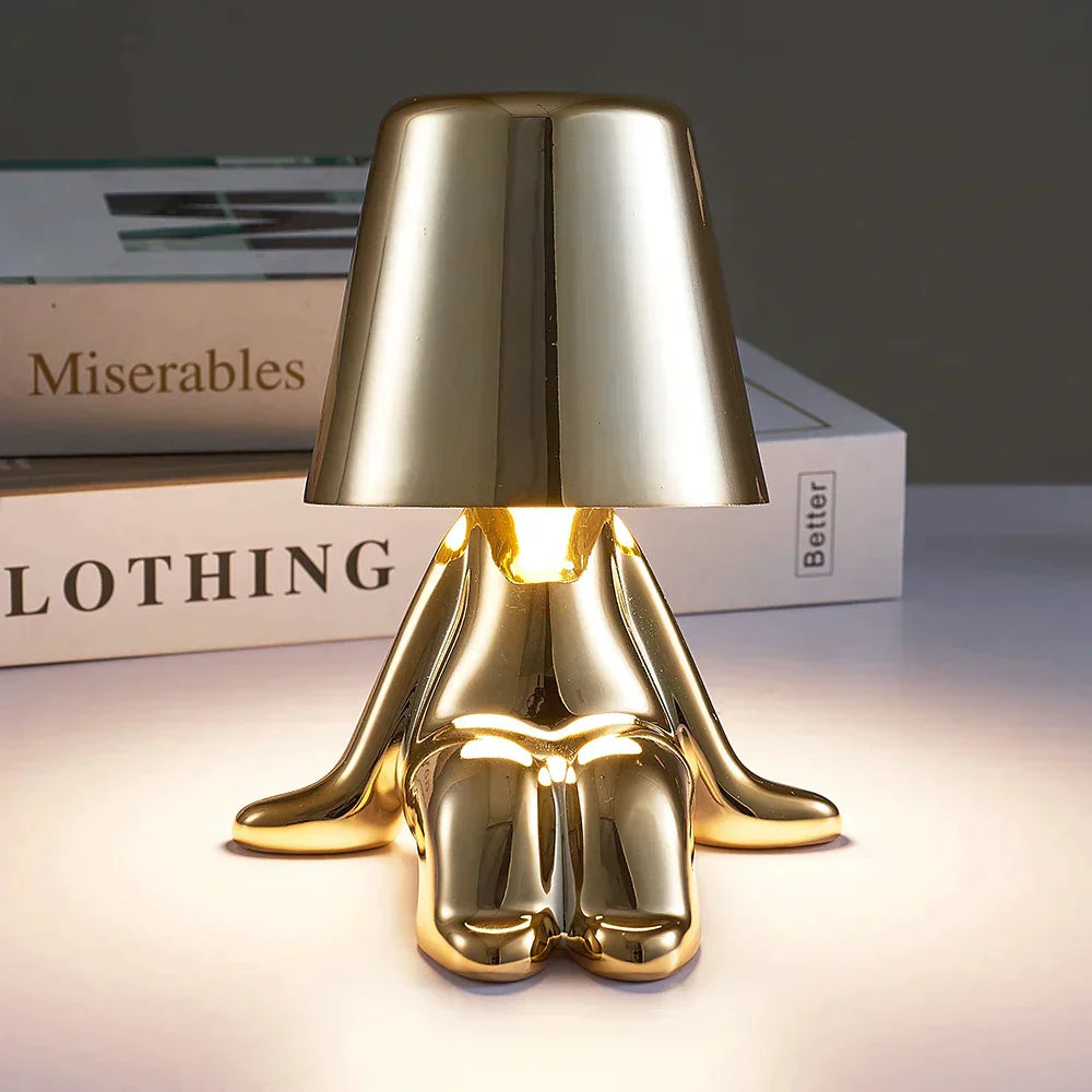Vielseitige dimmbare LED Tischlampe für Büro, Schlafzimmer oder als stilvolle Dekoration.