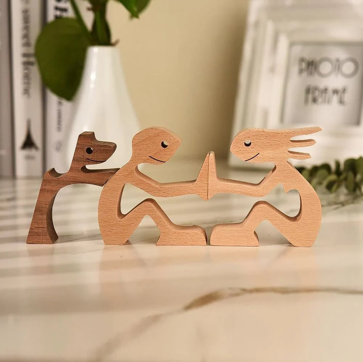 Kunstvolle handgeschnitzte Hundefigur aus nachhaltigem Holz, zeitlose Wohndeko, die Tierliebe stilvoll ausdrückt.