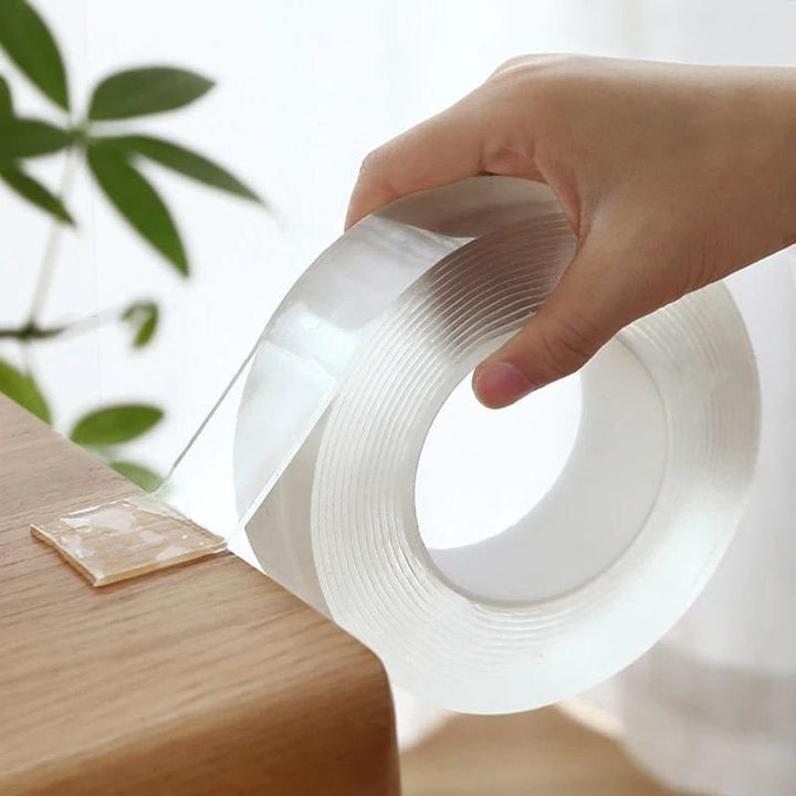 Doppelseitiges Nano Klebeband: Transparent, selbstklebend, wasserfest. Perfekt für vielseitige Befestigungen in Haushalt & Büro.