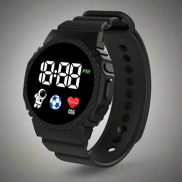 Moderne digitale Kinderuhr, robust und wasserdicht, mit deutlicher LED-Anzeige für junge Sportler.