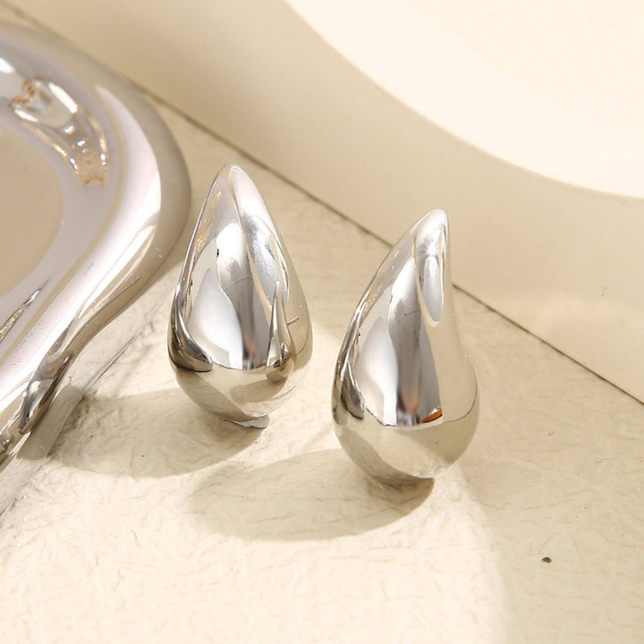 Luxuriöse Tropfenohrringe GlimmerDrops für Damen, glitzernder Damenschmuck, ein ideales Accessoire.