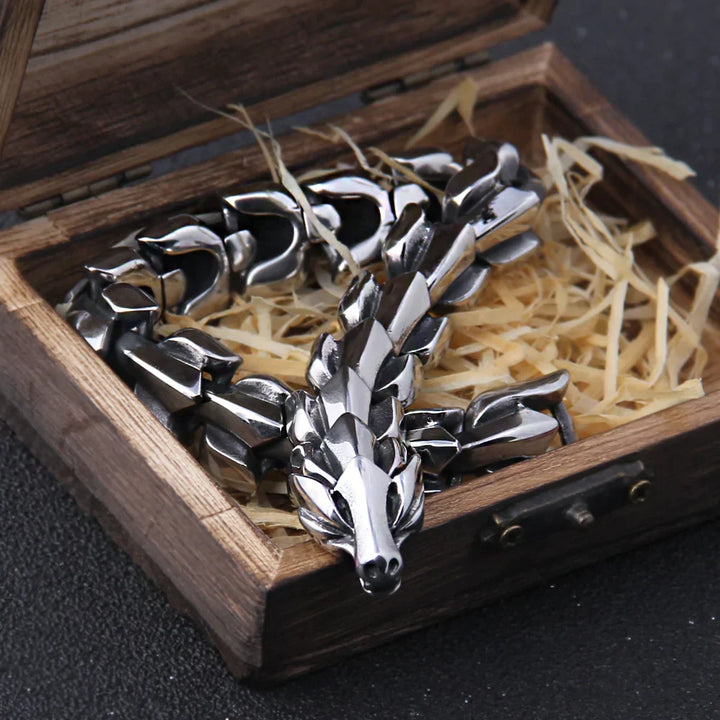 Authentisches nordisches Wikinger Armband für Herren im Jäger Stil, symbolträchtiger Schmuck und Accessoire.