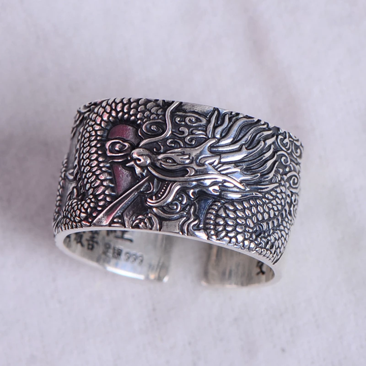 Fengshui Glücksring: Silberner Drachen-Sutra-Ring, verstellbar. Spiritueller Schmuck als Talisman für Schutz.