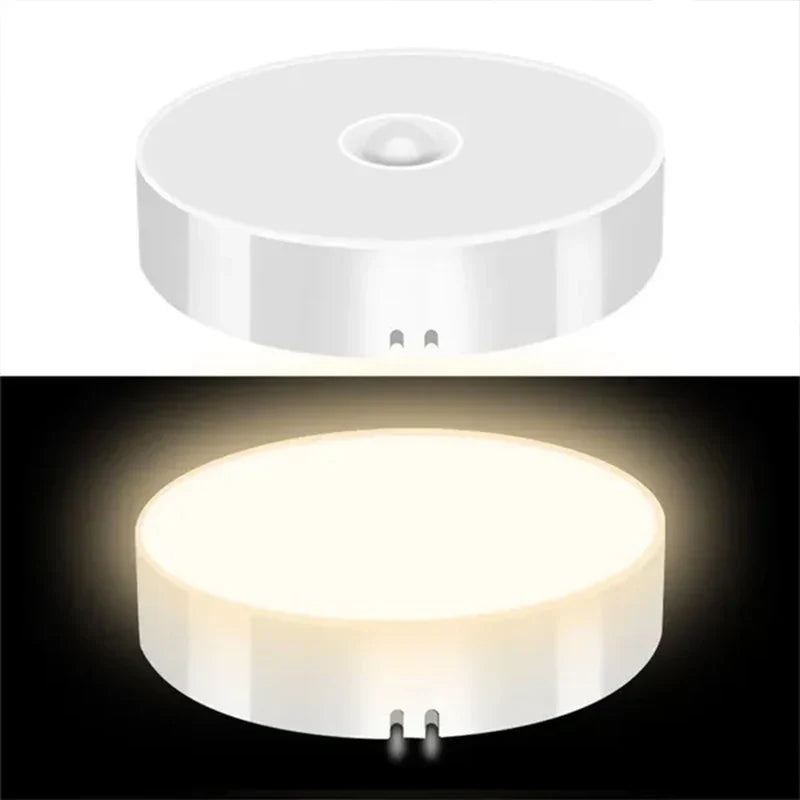 Smartes LED Sensorlicht, drahtlos mit Bewegungsmelder. Schnelle Montage als Nachtlicht.