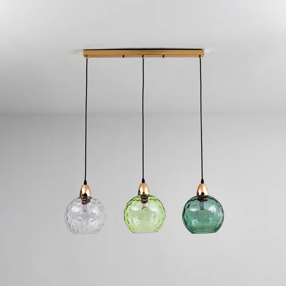 Elegante 3-flammige LED Pendelleuchte aus Glas. Moderne Hängelampe für Wohnzimmer Beleuchtung.