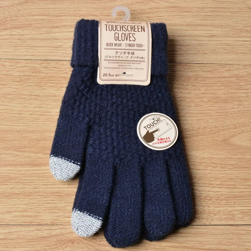 Funktionale Winterhandschuhe, unisex, touchscreen-fähig, halten Hände warm beim Bedienen des Smartphones.