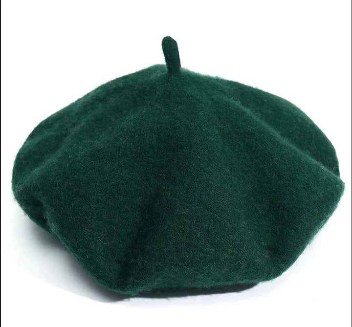 Hochwertige Unisex Baskenmütze, strapazierfähig und warm. Das ideale Herbst-Accessoire für jeden Anlass.