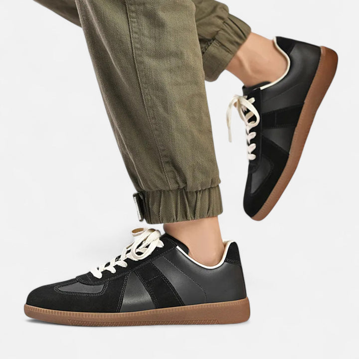 Profilsohle der Herren Wintersneaker; guter Grip und Wärme für sicheren Alltag im kalten Winter.