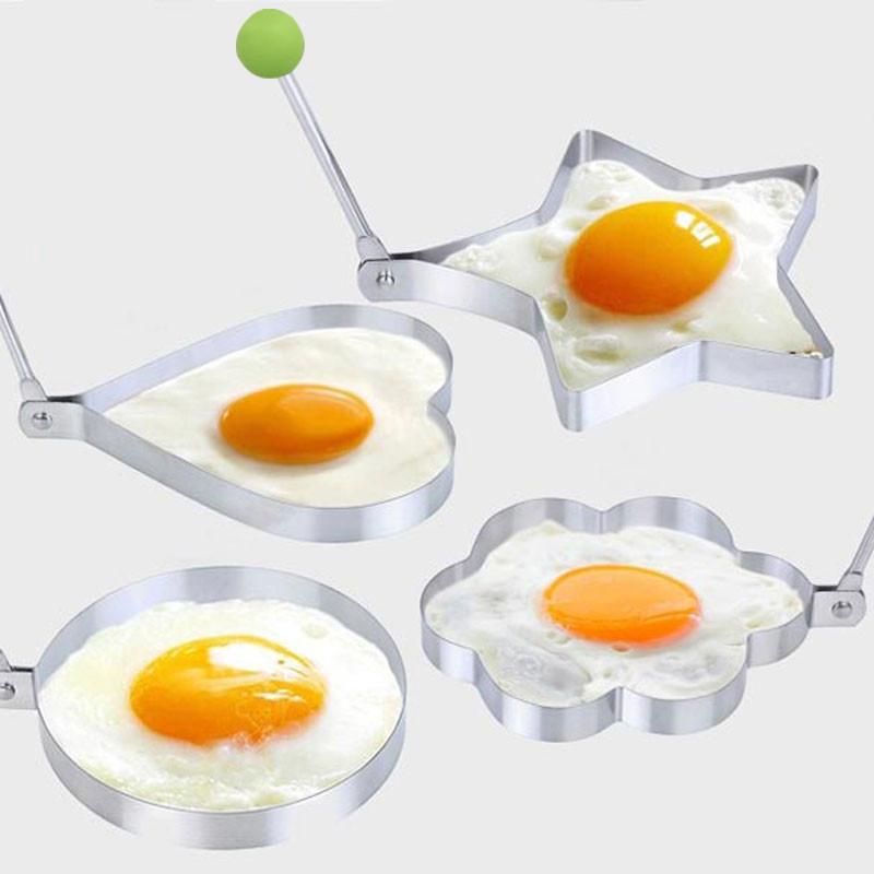 Vielseitiges Edelstahl-Formen-Set für perfekte Eier, Omeletts und Pfannkuchen, macht das Kochen einfacher.