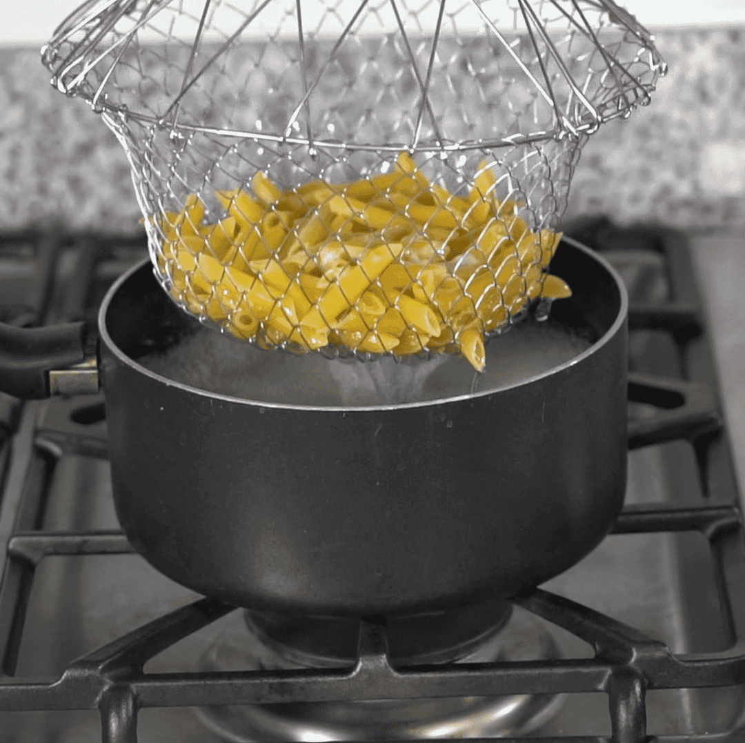 Vielseitiger Edelstahl Kochkorb für gesundes Dämpfen, schonendes Sieden und knuspriges Frittieren in Ihrer Küche.