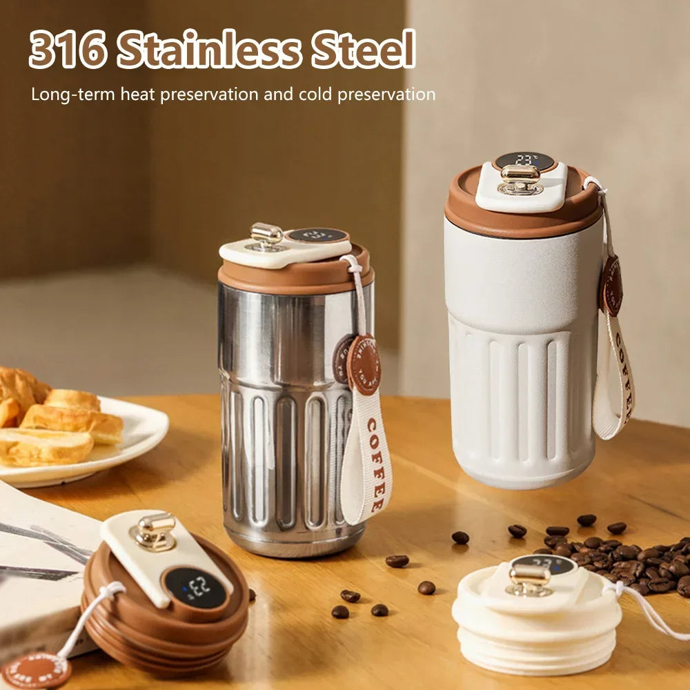 Isolierter Thermobecher 450ml für Heiß- & Kaltgetränke. Edelstahl-Kaffeebecher mit LED-Anzeige.