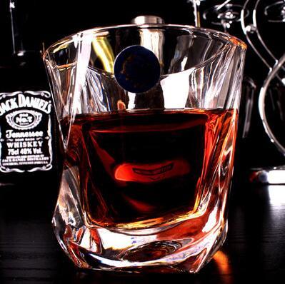 Set aus 6 edlen Trinkgläsern, vielseitig nutzbar als Whiskey-, Wein- oder Cocktailgläser.