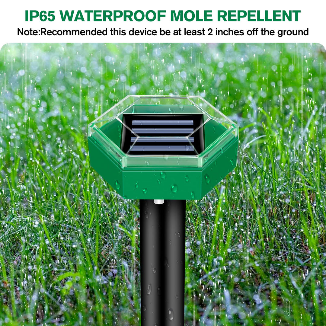 Wetterfeste Ultraschall Maulwurfabwehr im 4er Set, solarbetrieben für effektiven und tierfreundlichen Gartenschutz.