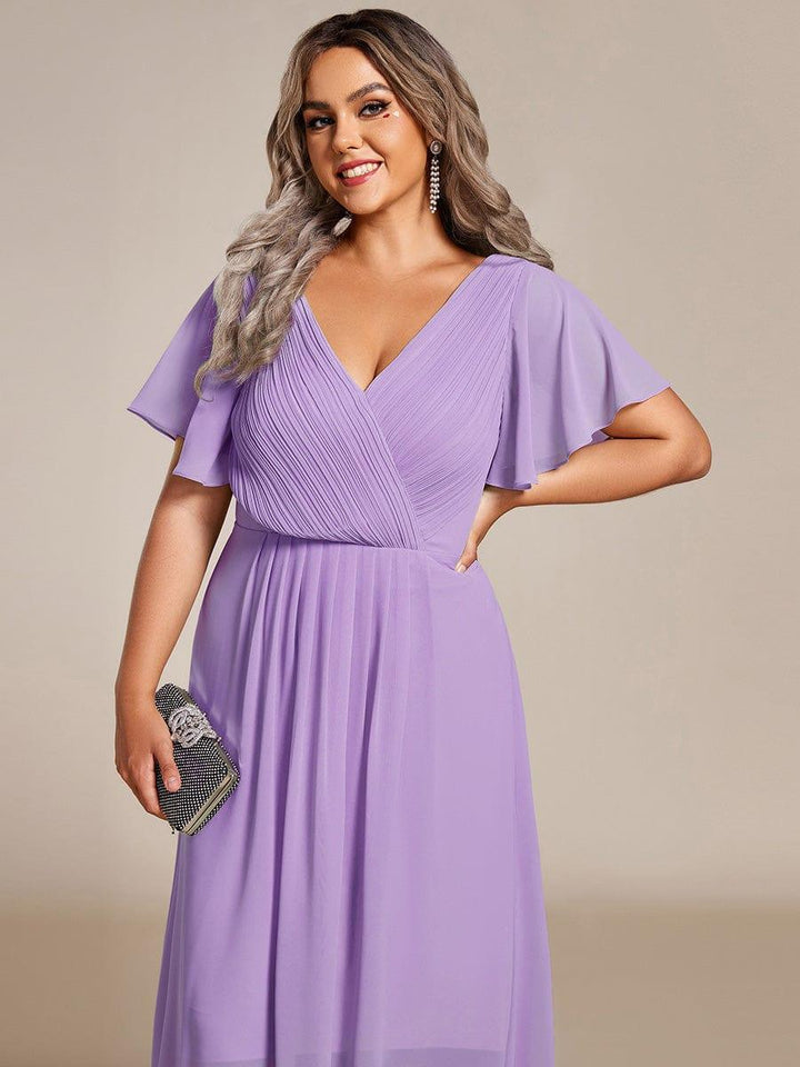 Stilvolles Graues Damen Abendkleid, Vokuhila-Design, A-Linie, Midi-Länge; glamourös für Feste.