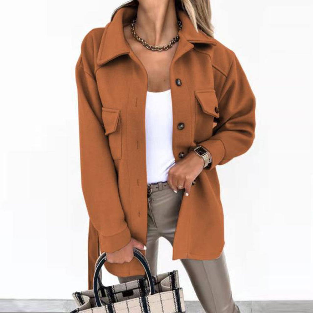 Elegante Damen-Sommerjacke im Blazer-Stil. Perfekte leichte Jacke für stilvolle casual Looks im Sommer & Herbst.