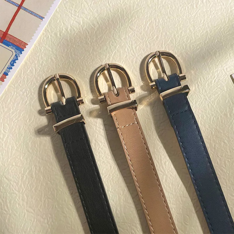 Eleganter Unisex-Gürtel mit markanter Metallschnalle, hochwertige Verarbeitung & zeitloses Design.