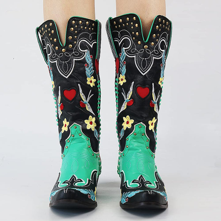 Damen Westernstiefel Carmen für einen stylischen Auftritt, bequeme Freizeitstiefel mit einzigartigem Stil.