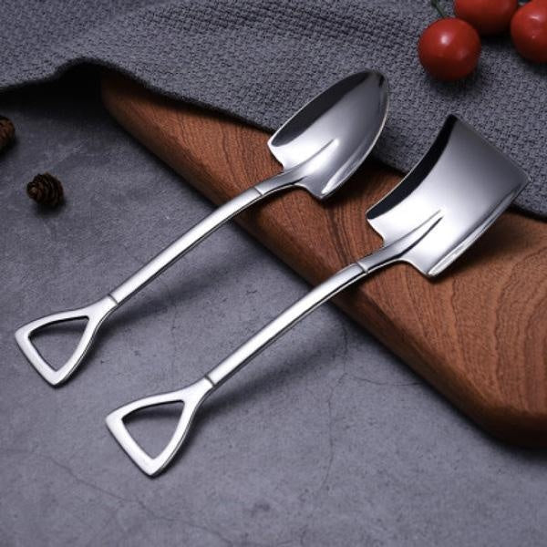 Geschenkidee: Set einzigartiger Edelstahlschaufel-Suppenlöffel in Gold, Silber, Roségold. Pointiert & flach.
