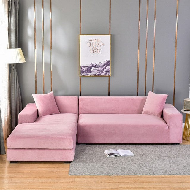 Sofabezug aus Stretchstoff, strapazierfähig & waschbar, schützt Möbel effektiv im Wohnzimmer.