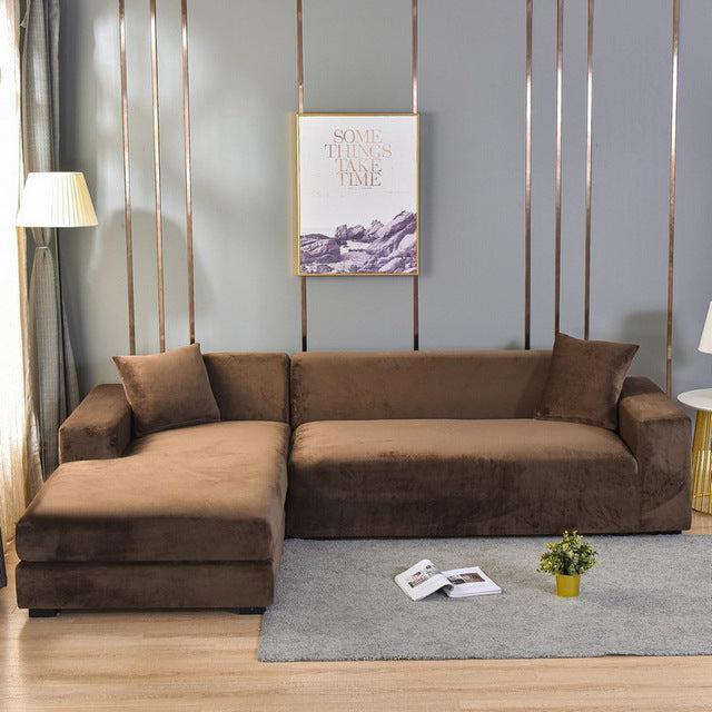 Dehnbarer Schutzbezug für Sofas, universelle Passform, ideal als Möbelschutz und Deko-Element.