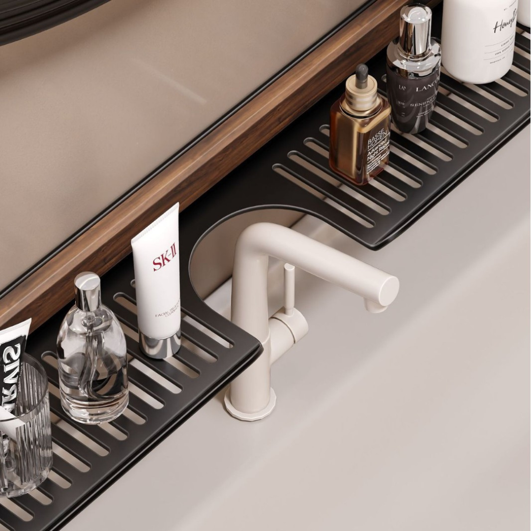 Praktische Saugnapf-Waschbeckenablage für Badezimmer in Walnuss Design. Organizer für Shampoo, Seife & Accessoires.