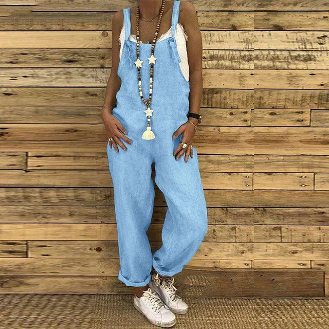 Damen Latzhose, ein komfortabler und eleganter Einteiler Jumpsuit, ideal als modischer Overall für diverse Anlässe.