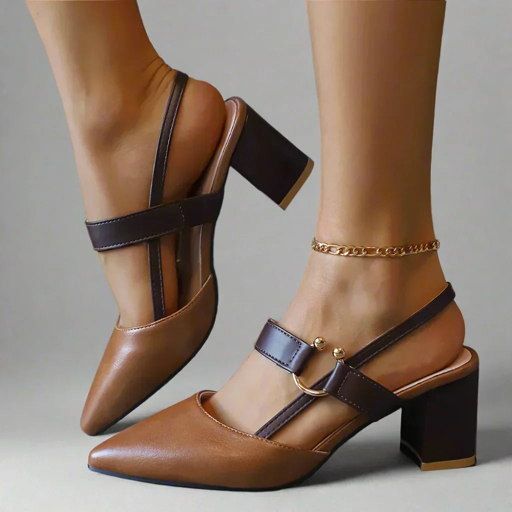 Schwarze orthopädische Damen Pumps, ideal für Büro & Abend. Klassischer Stil mit hohem Komfort für elegante Outfits.