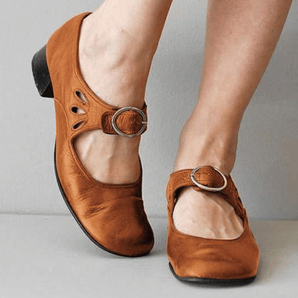 Komfortable flache Damensandalen für den Sommer; leicht, bequem & vielseitig für jede Frau.