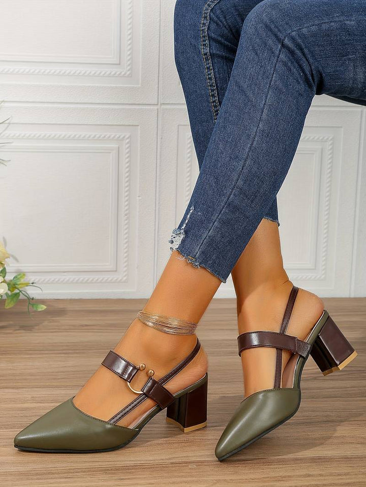 Detailaufnahme: Hochwertige orthopädische Blockabsatzschuhe für Damen, elegant & bequem.