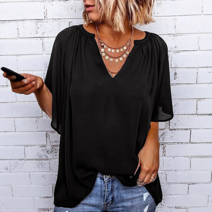 Vielseitige Damen Kurzarm-Bluse, V-Ausschnitt & elegante Falten für Freizeit & Büro.