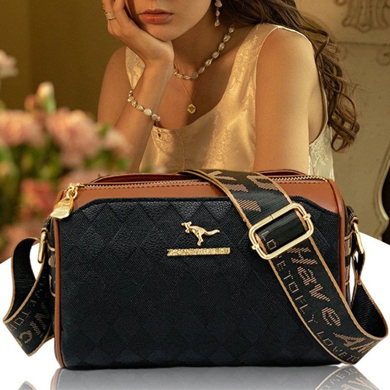 Elegante Damen Schultertasche in Weiß mit feinem Diamantmuster, vielseitig als Crossbody Tasche nutzbar.