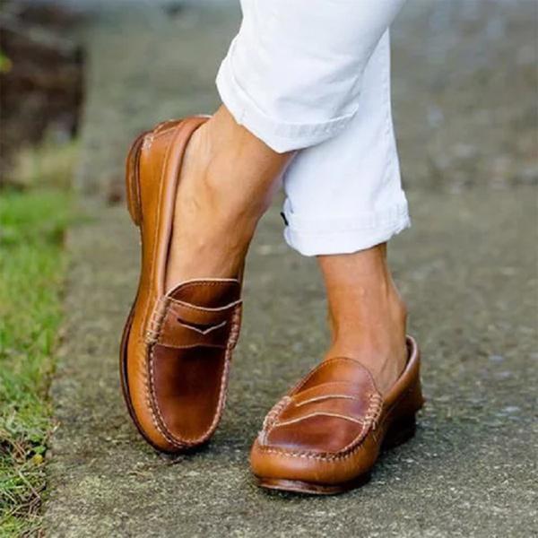 Elegante Damen Halbschuhe Loafer für jeden Tag, ideal als bequeme Slipper und modische Alltagsschuhe.