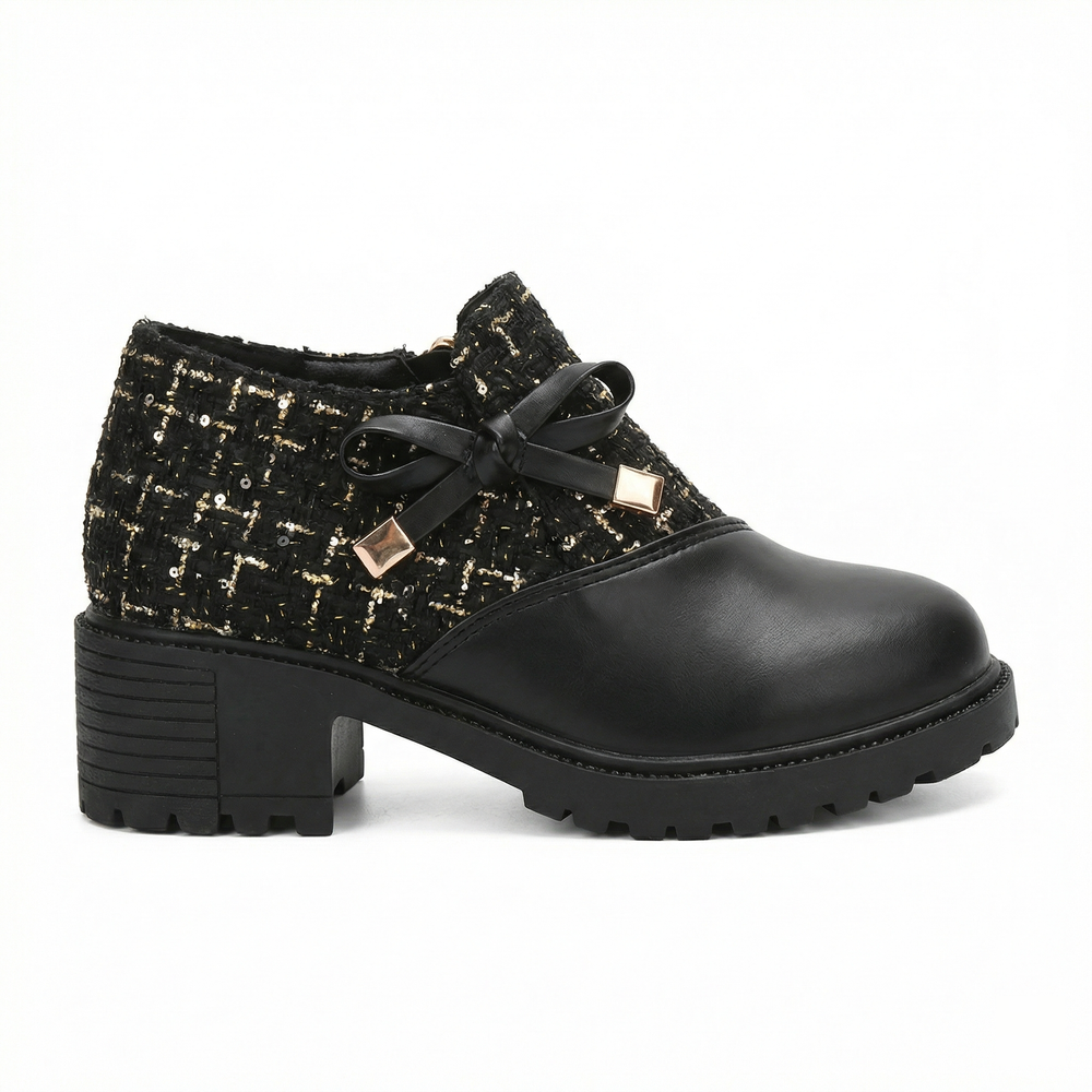 Schwarze spitze Damen High Heels, stilvolle Absätze für Abendgarderobe & festliche Events.