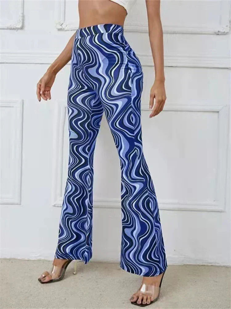 Grüne komfortable Damenhose, perfekt für Frühling & Sommer Outfits, elegant & modern.