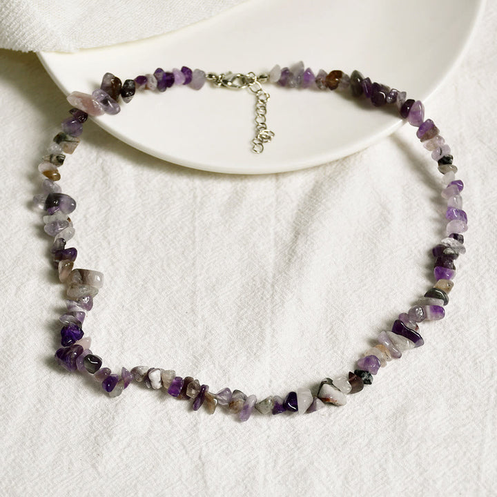 Zarte Damen-Halskette mit poliertem Rosenquarz; Rosenquarz-Naturstein, ideales Geschenk.