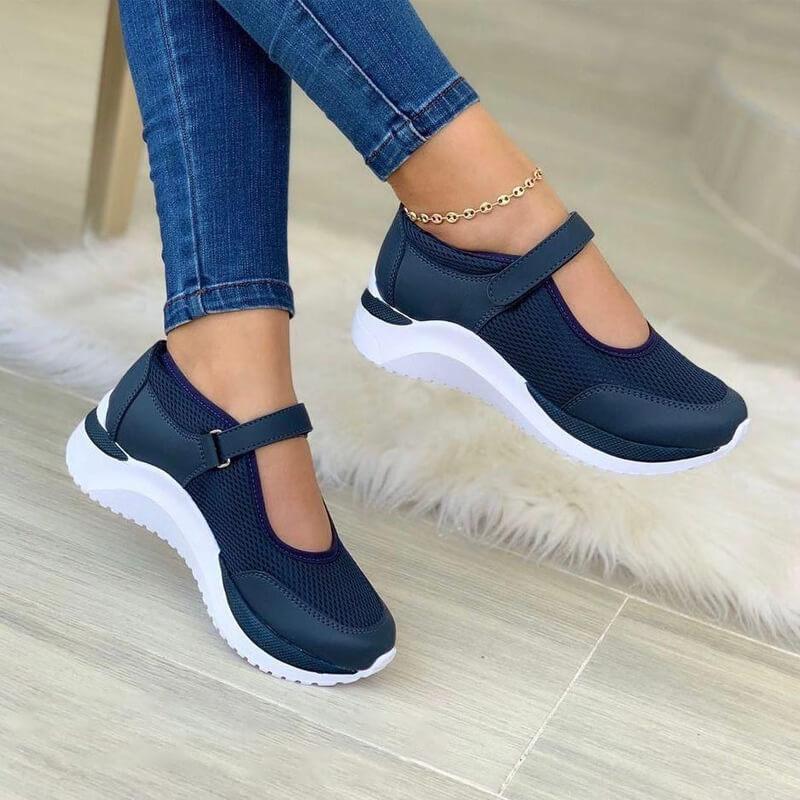 Komfortable orthopädische Damenschuhe für breite Füße, bieten optimale Fußgewölbeunterstützung und Schmerzlinderung.