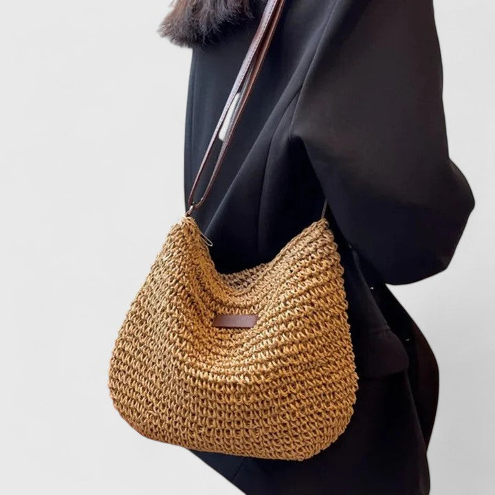 Khaki Umhängetasche für Damen, lässig & elegant. Praktische Handtasche mit verstellbarem Tragegurt.