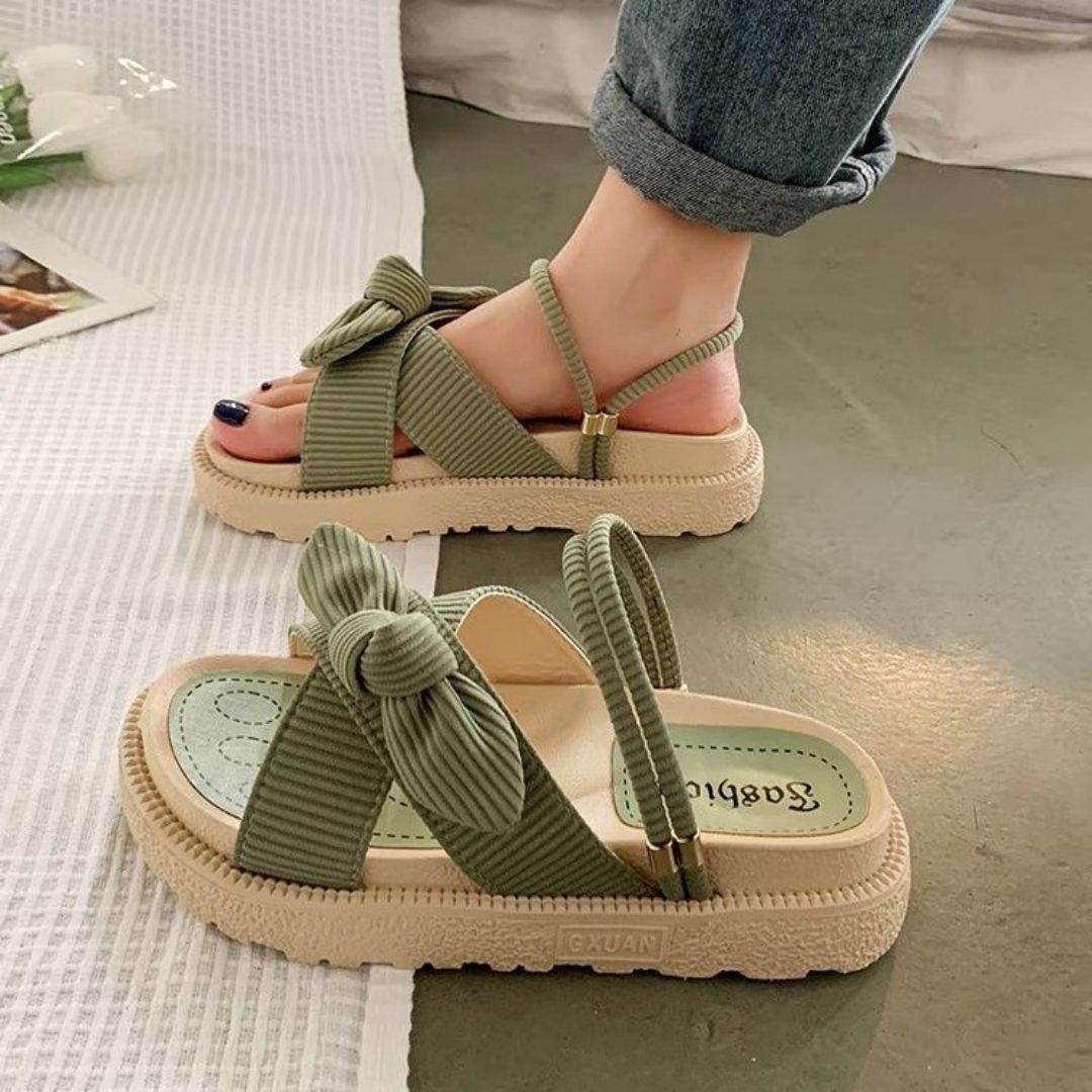 Elegante Damen Sommer Sandalen. Bequeme Damenschuhe für Komfort & Fußgesundheit, perfekt für stilvolle Sommer-Looks.