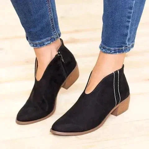 Schicke Damen Stiefeletten 'Eveline' aus hochwertigem Material; elegante Alltagsschuhe für Herbstmode.