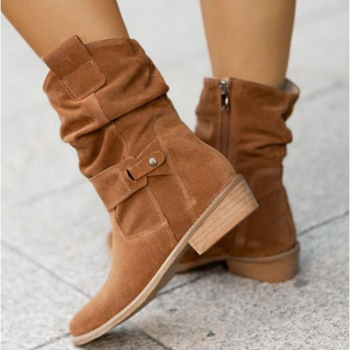 Robuste Damen Stiefeletten mit warmem Komfort, Reißverschluss & low heel. Knöchelhohe Winterschuhe.