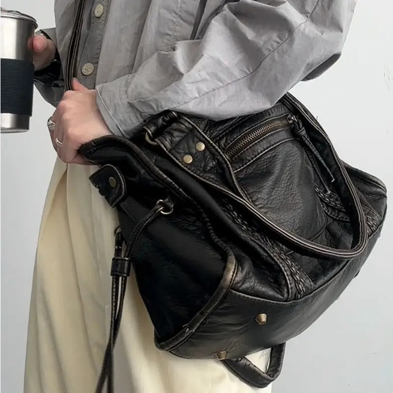 Modisches Damenaccessoire: Vintage Leder Handtasche Marisol, klassisch-elegant, vielseitig kombinierbar.
