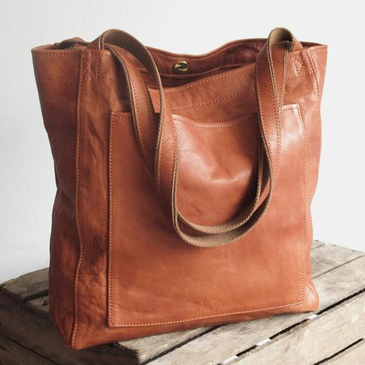 Elegante Damenhandtasche in klassischem Schwarz, ideal für den stilvollen Alltag und vielseitige Looks.