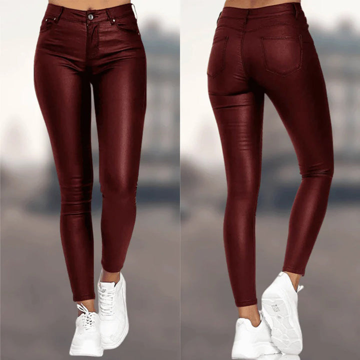 Vielseitige, bequeme Damenhose für Frauen. Eine elegante Hose passend als Business- oder Alltagshose.