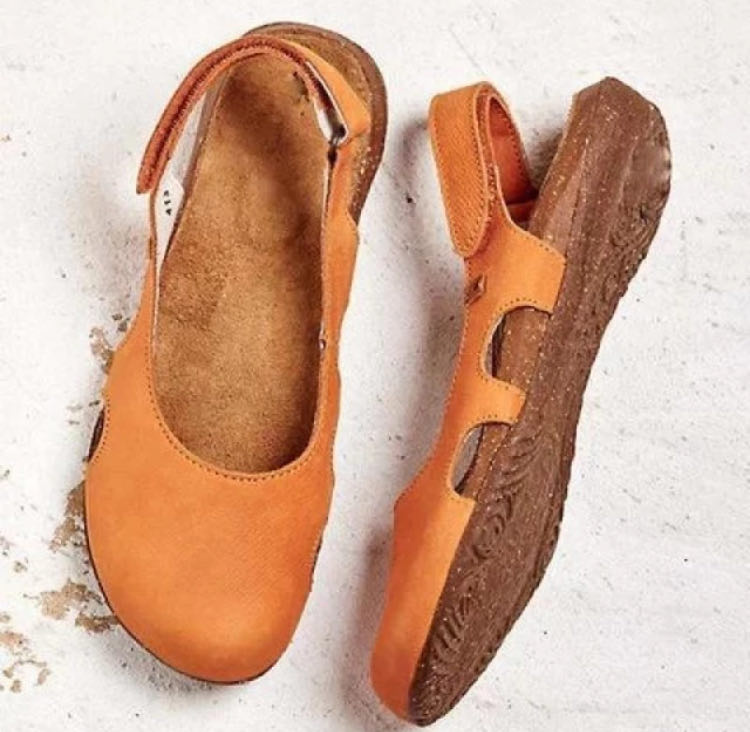 Elegante, bequeme Damensandalen, leichte Flats für warme Sommer- und Freizeittage.