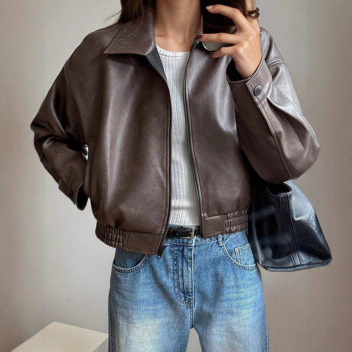 Klassische dunkelbraune Damen-Übergangsjacke mit Langarm, ideal für stilvolle Alltagsmode.